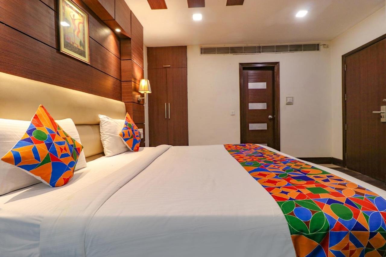 Fabhotel Admire Suites نيودلهي المظهر الخارجي الصورة