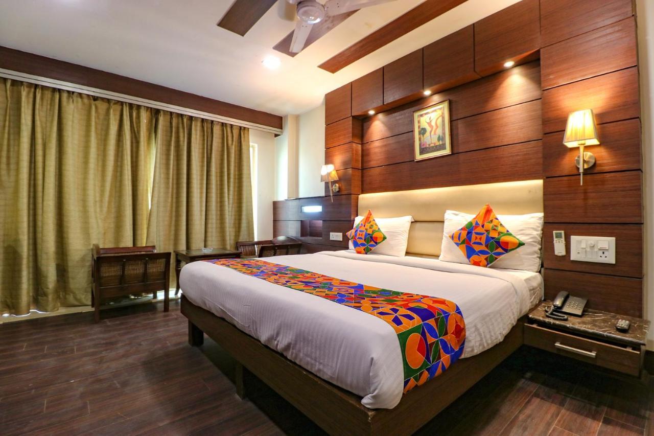 Fabhotel Admire Suites نيودلهي المظهر الخارجي الصورة