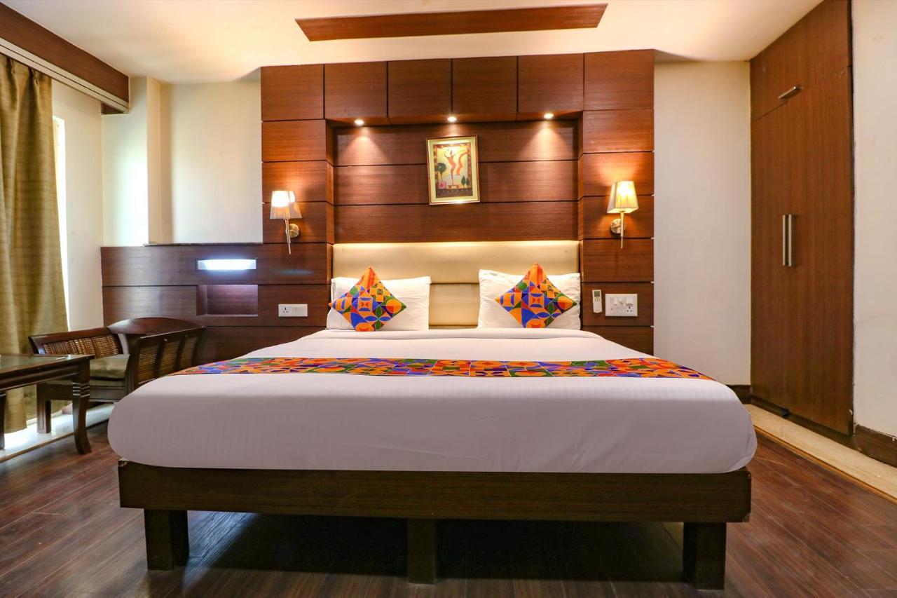 Fabhotel Admire Suites نيودلهي المظهر الخارجي الصورة