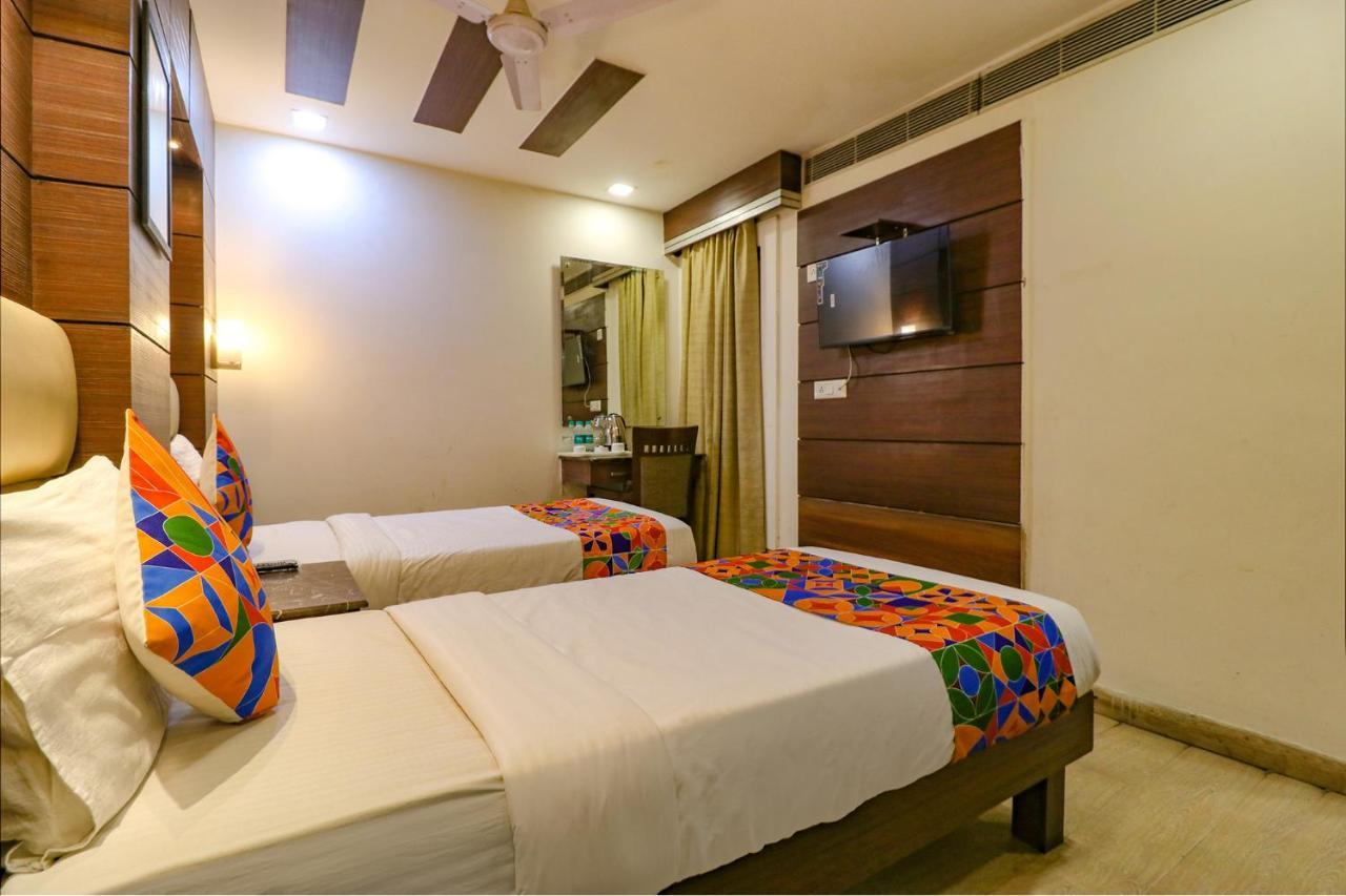 Fabhotel Admire Suites نيودلهي المظهر الخارجي الصورة