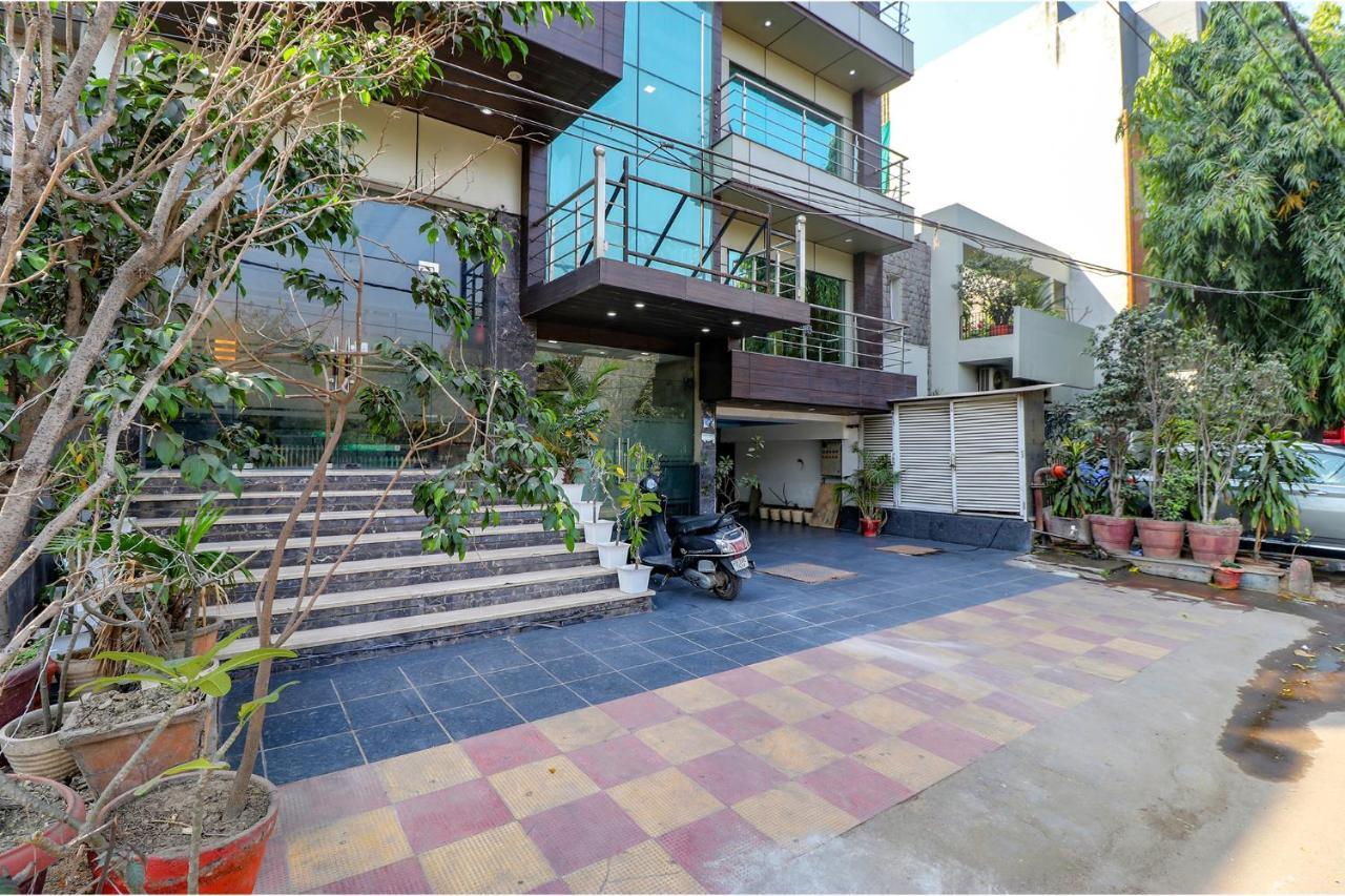 Fabhotel Admire Suites نيودلهي المظهر الخارجي الصورة