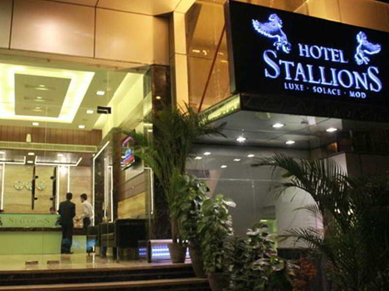 Fabhotel Admire Suites نيودلهي المظهر الخارجي الصورة