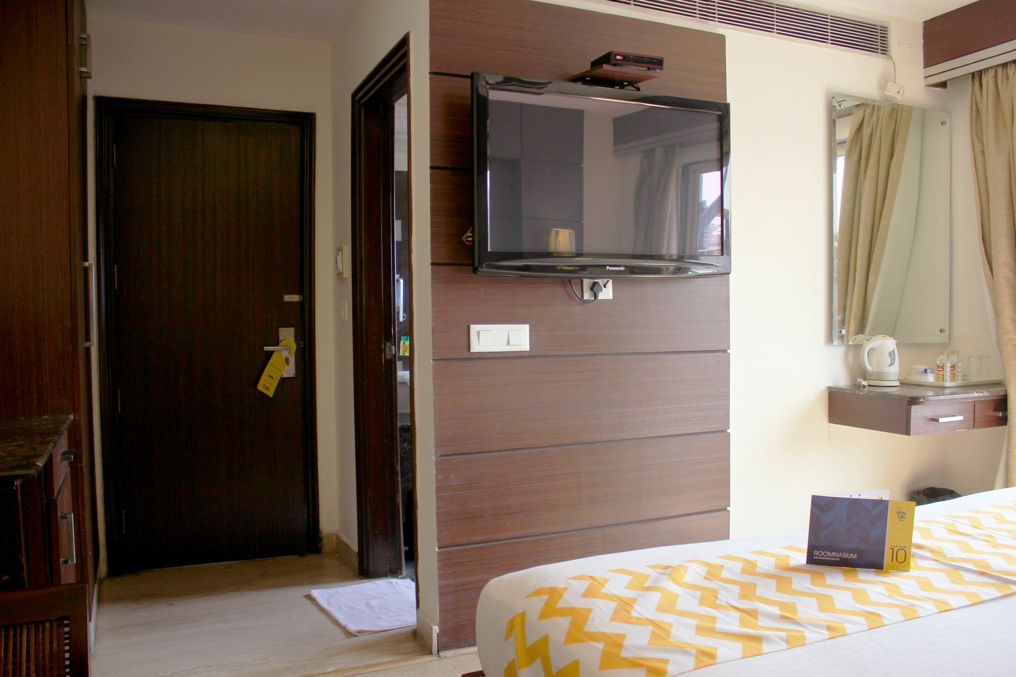 Fabhotel Admire Suites نيودلهي المظهر الخارجي الصورة