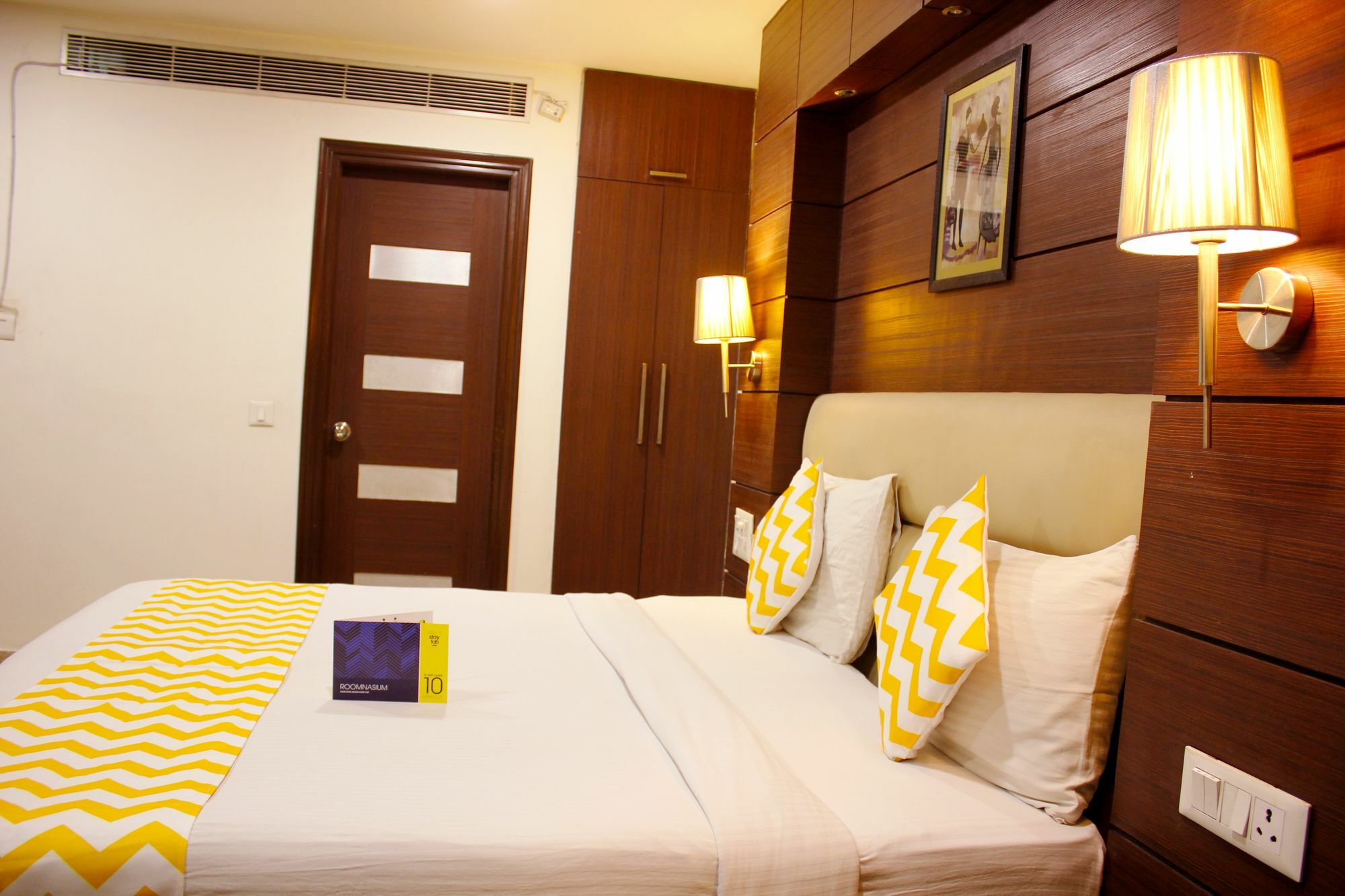 Fabhotel Admire Suites نيودلهي المظهر الخارجي الصورة
